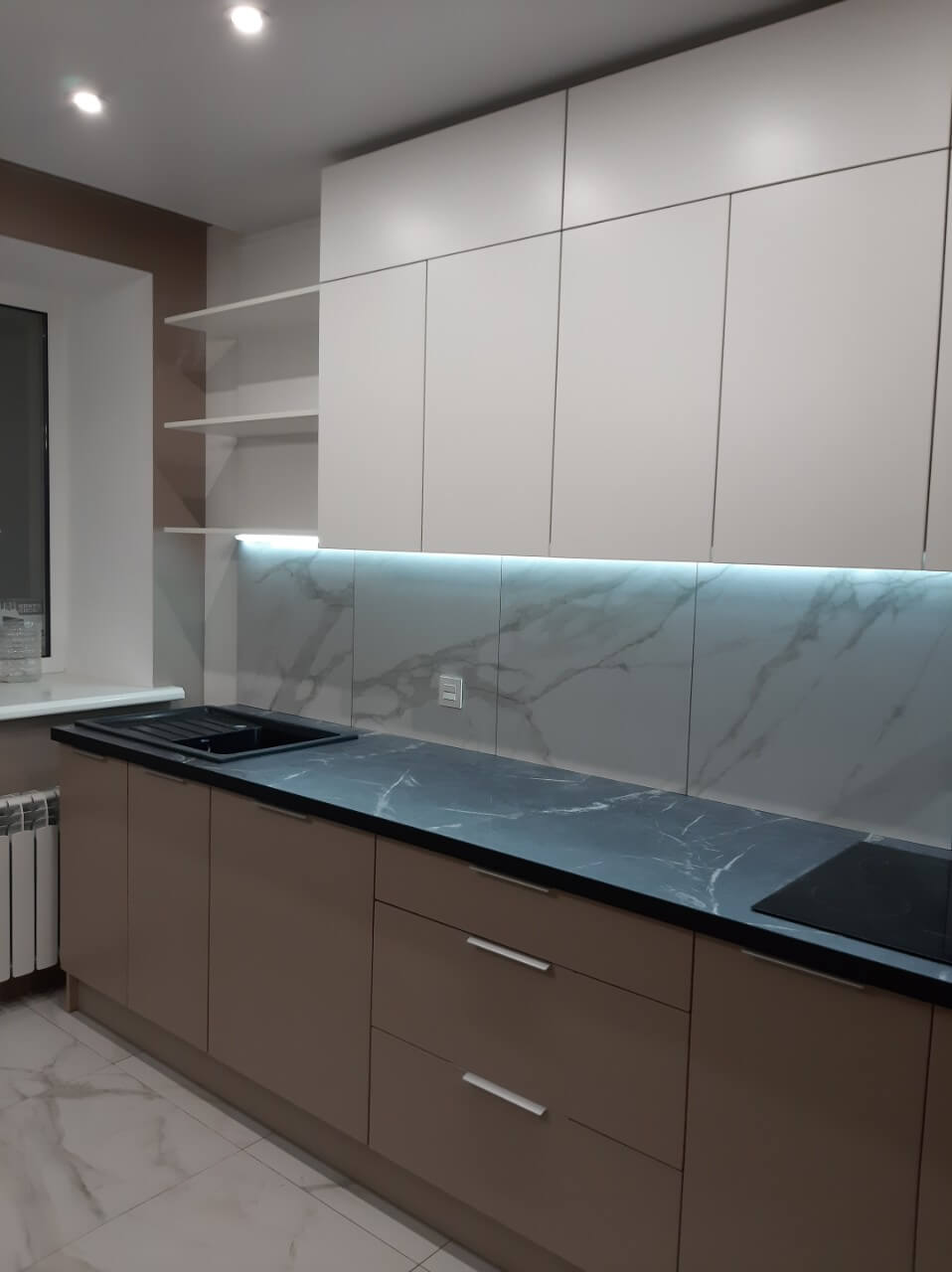 кухня в белом стиле