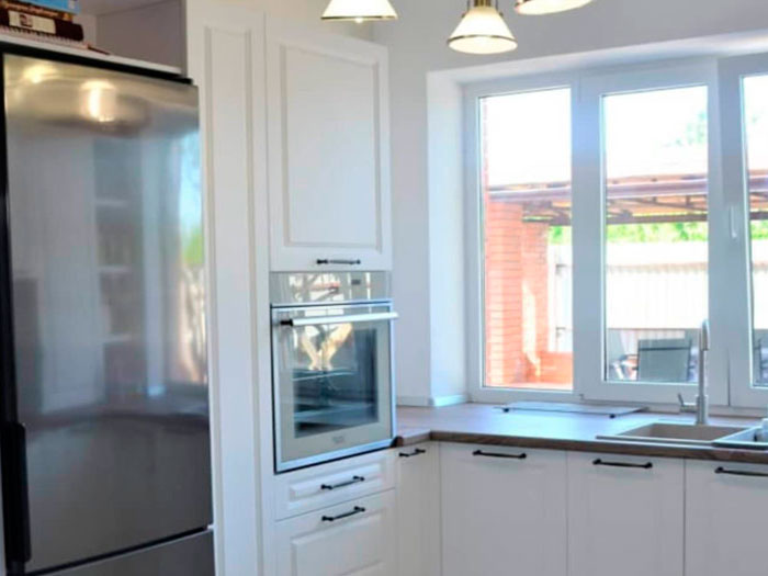 дизайнерские угловые кухни под дерево